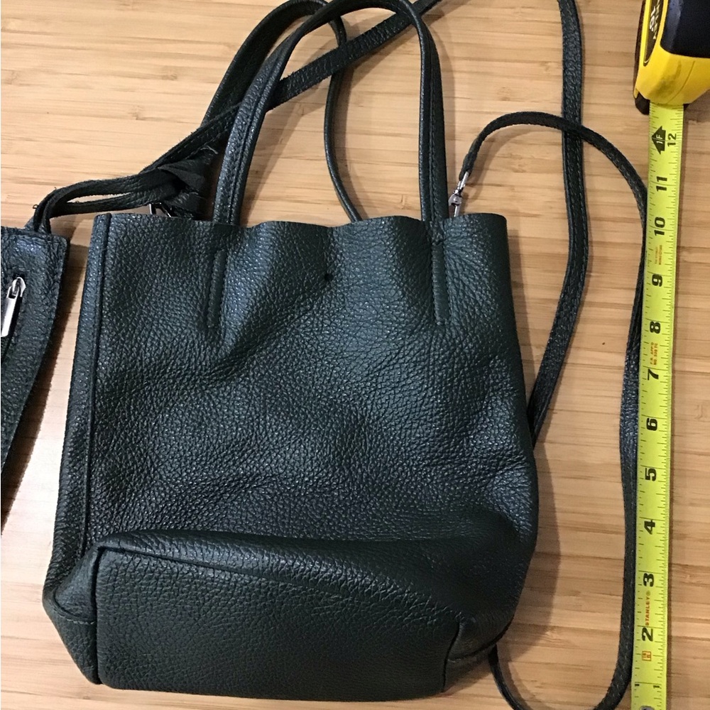 Green BUCKET CROSSBODY BAG Pebbled LEATHER Made in Italy